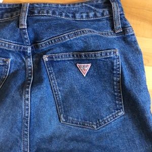 GUESS MOM Jeans 27